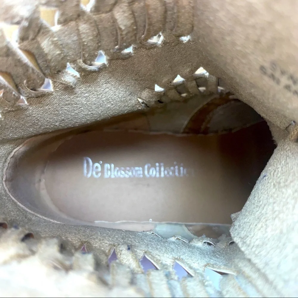 De Blossom Collection stylish women’s